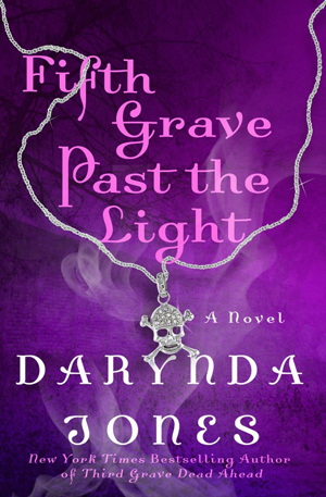 Fifth Grave Past the Light by Darynda Jones // VBC Review