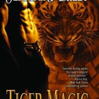 Review: Tiger Magic by Jennifer Ashley (Shifters Unbound #5)
