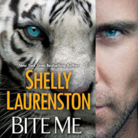 Review: Bite Me by Shelly Laurenston (Pride #10)