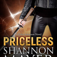 Review: Priceless by Shannon Mayer (Rylee Adamson #1)