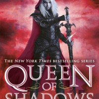 Review: Queen of Shadows by Sarah J. Maas (Throne of Glass #4)