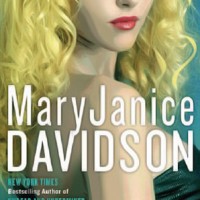 MaryJanice Davidson Guest Post: Betsy’s shoe-shopping tips