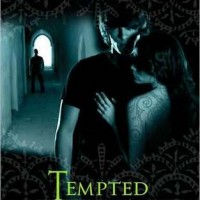 Review: Tempted (House of Night #6)