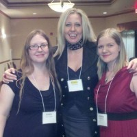 Book Bits: Readers & ‘Ritas, Richelle Mead, Vicki Pettersson, Jeaniene Frost, Larissa Ione and more